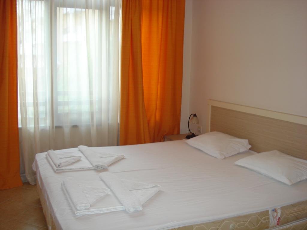 Royal Sun - Sunny Cove Apartment Sunny Beach Exterior foto