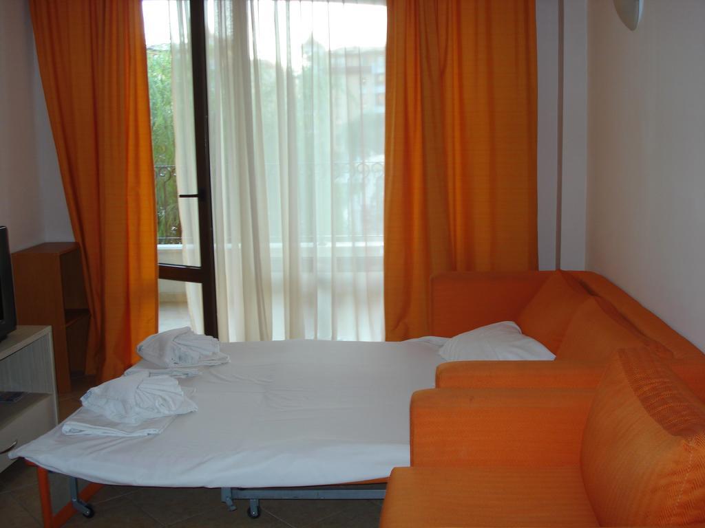 Royal Sun - Sunny Cove Apartment Sunny Beach Exterior foto